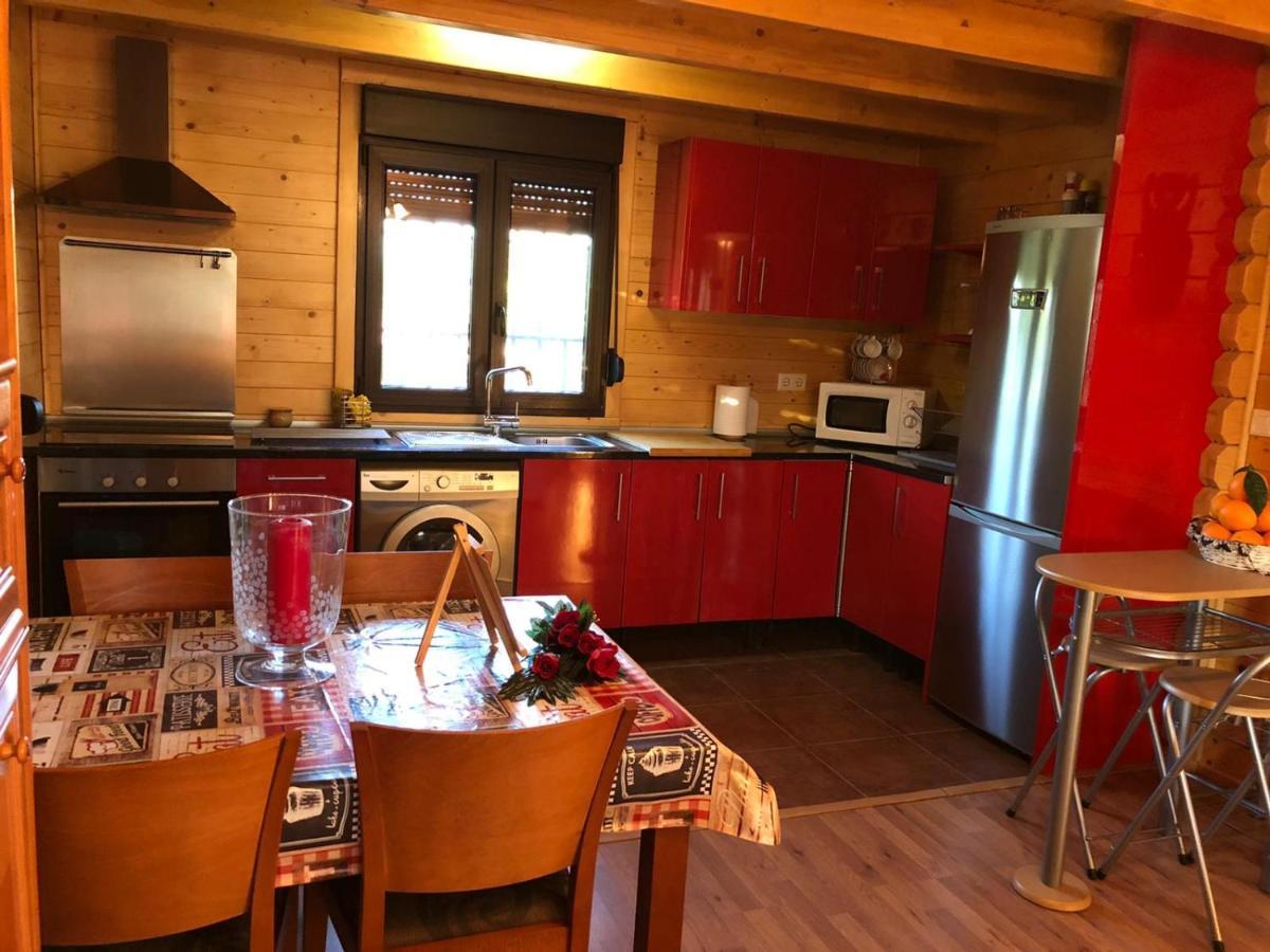 Vakantiehuis Casa De Madera El Oasis El Palomar Sevilla